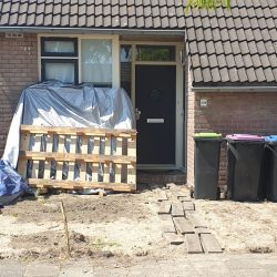 5b5ca6e1-8a64-4251-b814-c561606ac42e